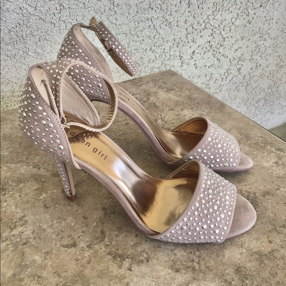 Madden Girl Stargazer Studded Sandal